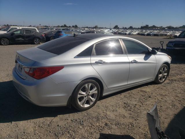 Foto 3 de la subasta – 2013 HYUNDAI SONATA SE con VIN 5NPEC4AC2DH538320