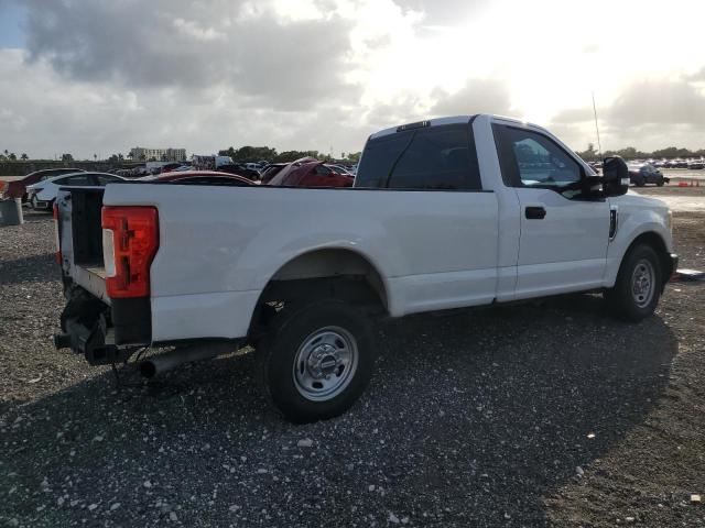 Photo 3 from auction – 2017 FORD F250 SUPER with VIN 1FTBF2A68HEB56355