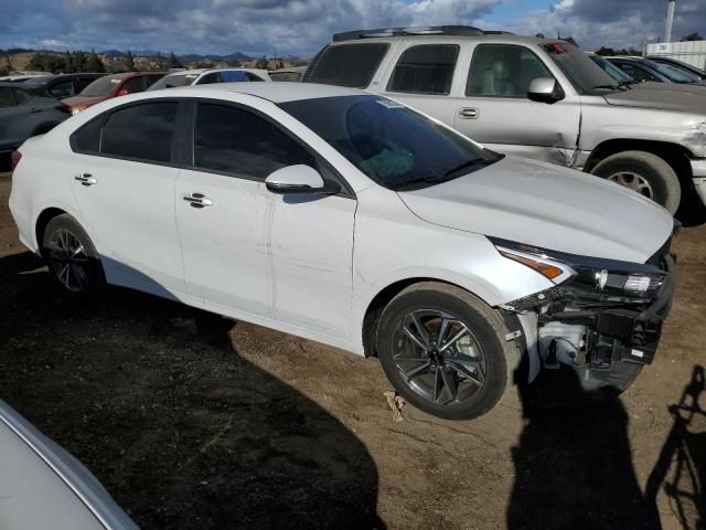 Photo 4 from auction – 2022 KIA FORTE FE with VIN 3KPF24AD6NE468195