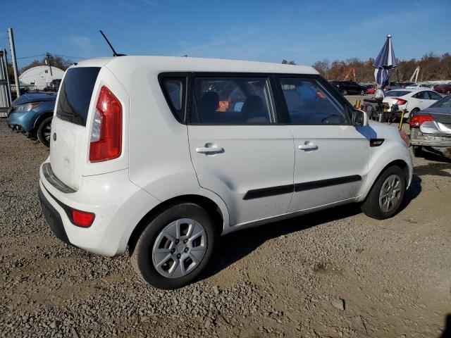 Photo 3 from auction – 2013 KIA SOUL with VIN KNDJT2A5XD7755154