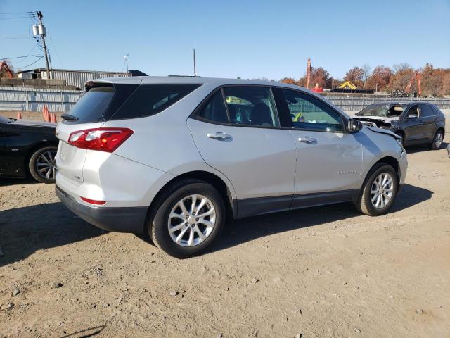 Photo 3 from auction – 2018 CHEVROLET EQUINOX LS with VIN 2GNAXREV8J6114997