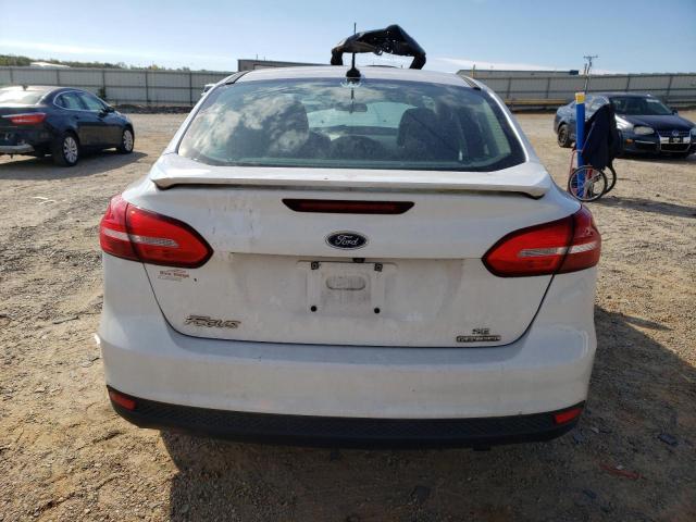 Photo 6 from auction – 2015 FORD FOCUS SE with VIN 1FADP3F28FL238148