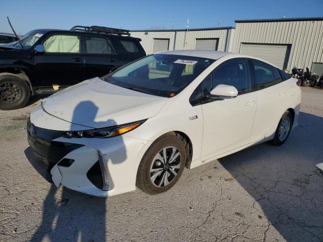 TOYOTA PRIUS PRIM 2017 with VIN JTDKARFP7H3039130 - Photo from auction