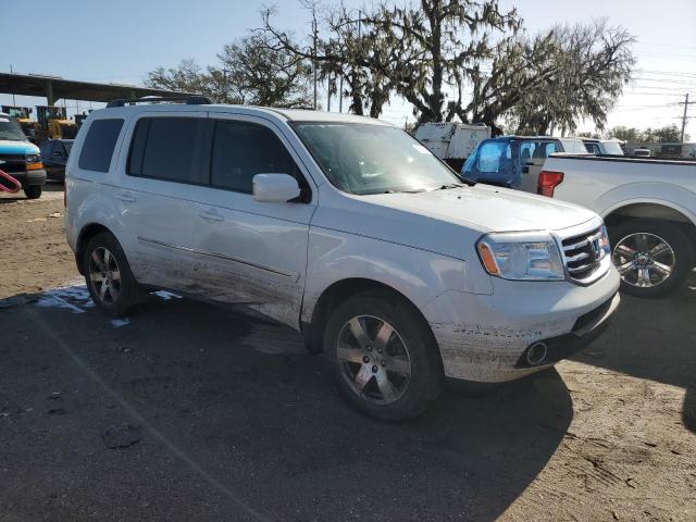 Photo 4 from auction – 2015 HONDA PILOT TOUR with VIN 5FNYF3H90FB027411