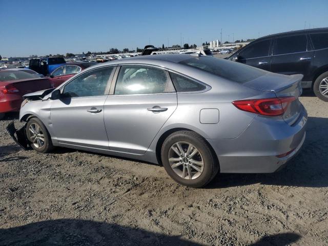 Photo 2 from auction – 2017 HYUNDAI SONATA SE with VIN 5NPE24AF9HH550449