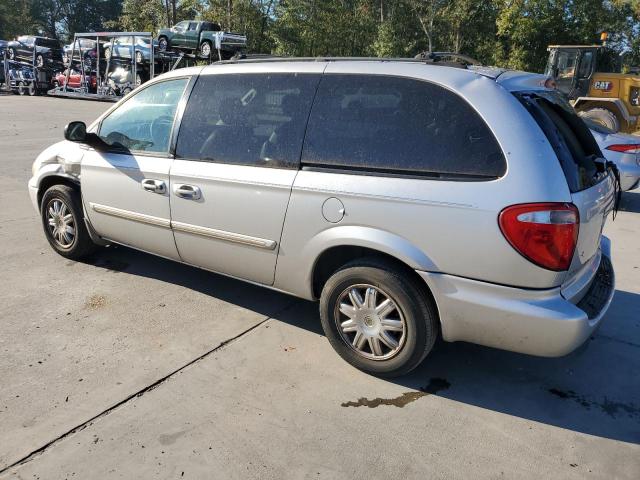 Photo 2 from auction – 2007 CHRYSLER TOWN & COU with VIN 2A4GP54L27R135776