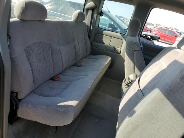 Photo 10 from auction – 2000 CHEVROLET SILVERADO with VIN 1GCEC19T5YE211600