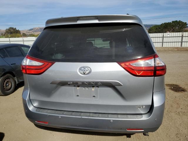 Photo 6 from auction – 2016 TOYOTA SIENNA XLE with VIN 5TDYK3DC8GS727820