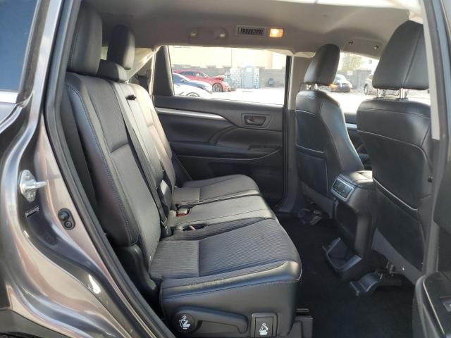 Photo 11 from auction – 2014 TOYOTA HIGHLANDER with VIN 5TDZKRFH1ES007286