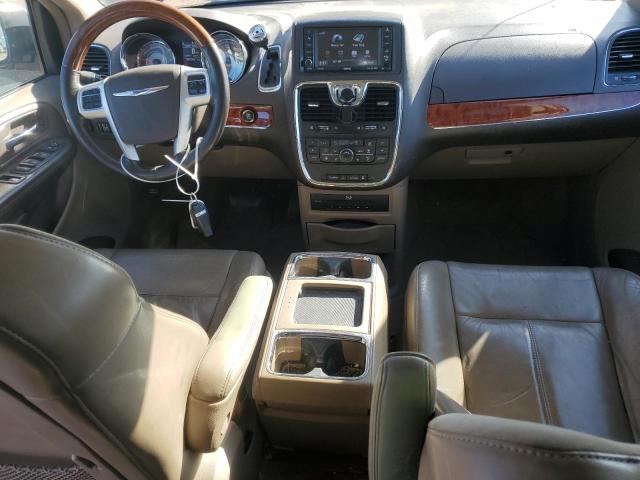 Photo 8 from auction – 2015 CHRYSLER TOWN & COU with VIN 2C4RC1GG4FR506193
