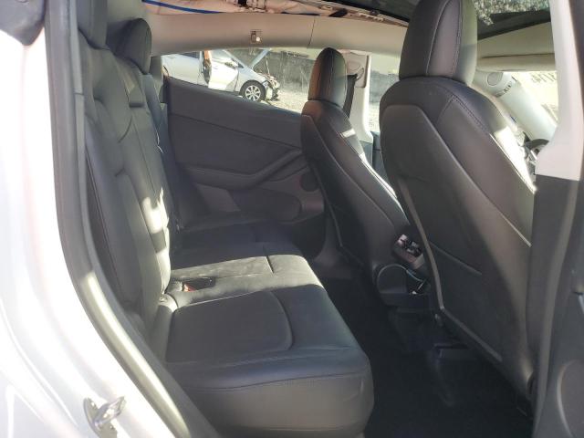 Photo 10 from auction – 2022 TESLA MODEL Y with VIN 7SAYGDEF4NF374495