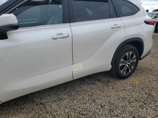 Photo 13 from auction – 2021 TOYOTA HIGHLANDER with VIN 5TDGZRAH2MS079431