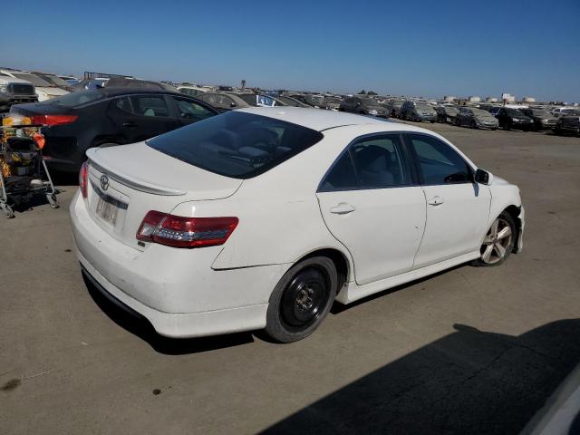 Photo 3 from auction – 2011 TOYOTA CAMRY BASE with VIN 4T1BF3EK2BU682325