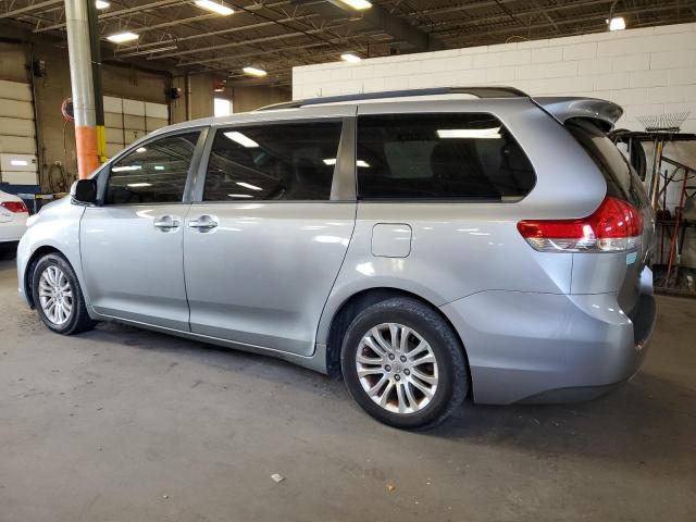 Photo 2 from auction – 2013 TOYOTA SIENNA XLE with VIN 5TDYK3DCXDS298370