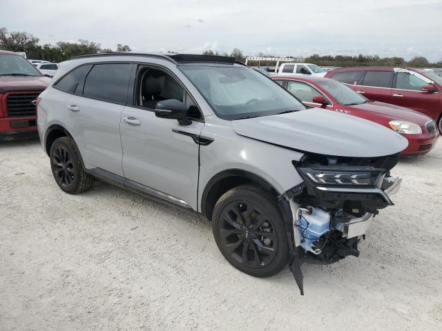 Photo 4 from auction – 2023 KIA SORENTO SX with VIN 5XYRKDLF2PG200889