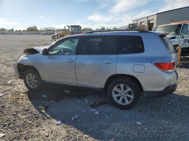 Photo 2 from auction – 2012 TOYOTA HIGHLANDER with VIN 5TDBK3EH7CS166228