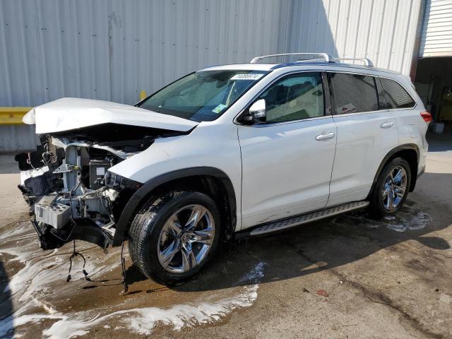 TOYOTA HIGHLANDER 2018 with VIN 5TDYZRFH7JS264342 - Photo from auction