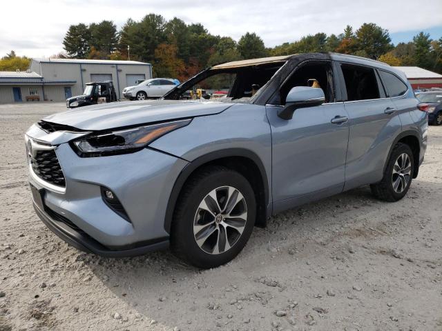 TOYOTA HIGHLANDER 2022 with VIN 5TDGZRBH2NS244586 - Photo from auction