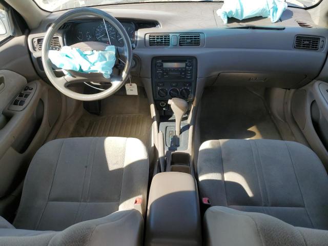 Photo 8 from auction – 2000 TOYOTA CAMRY CE with VIN 4T1BG22K6YU690612