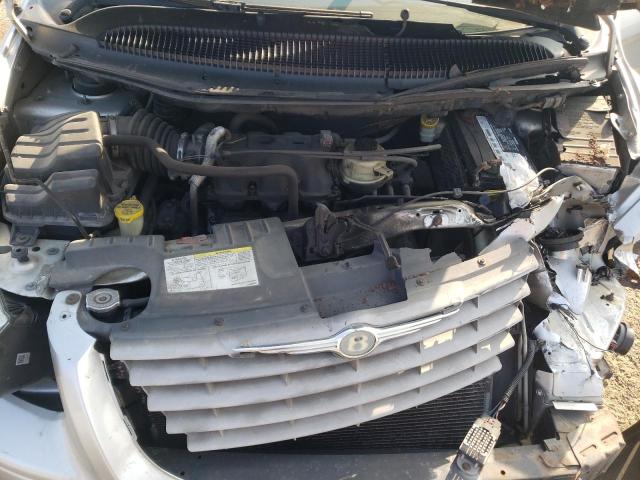 Photo 12 from auction – 2007 CHRYSLER TOWN & COU with VIN 1A4GJ45R37B120703
