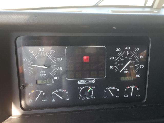 Photo 8 from auction – 2000 FREIGHTLINER CHASSIS X with VIN 4UZHXFBC3YCF87375