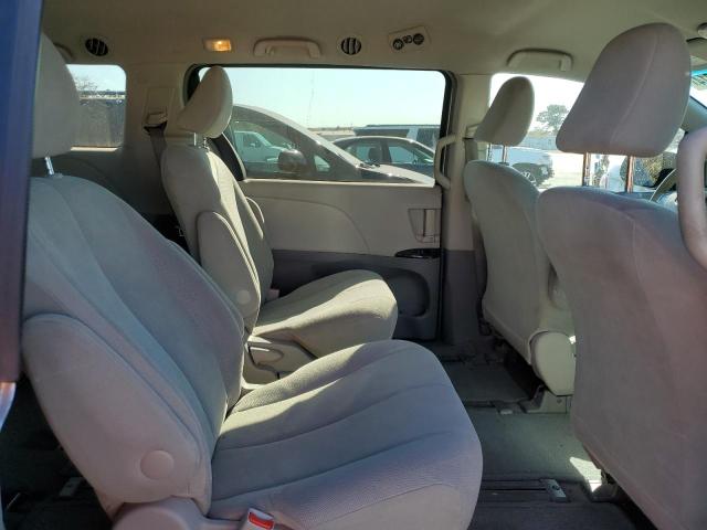 Photo 11 from auction – 2012 TOYOTA SIENNA with VIN 5TDZK3DC7CS248612