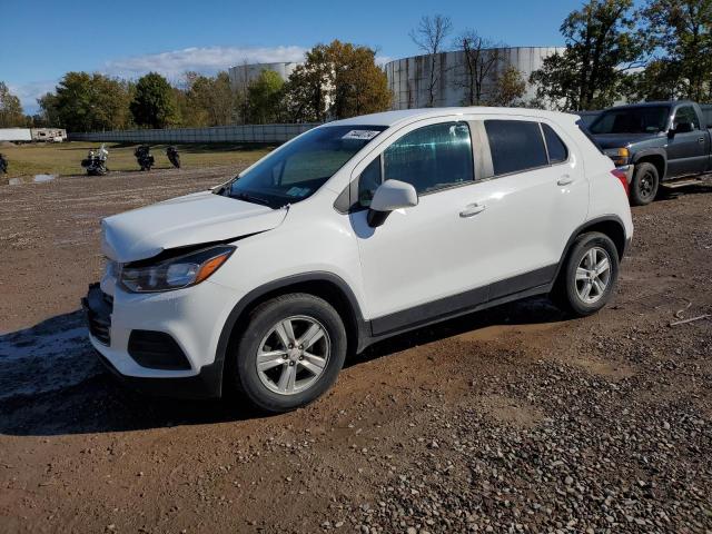 CHEVROLET TRAX LS 2020 with VIN KL7CJKSB2LB088043 - Photo from auction