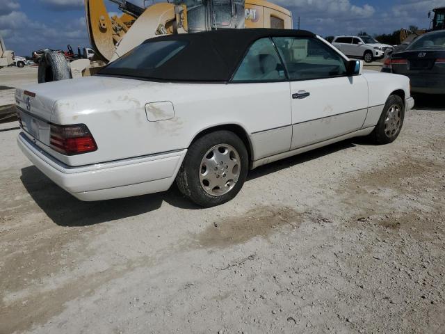 Photo 3 from auction – 1995 MERCEDES-BENZ E 320 with VIN WDBEA66E5SC280927
