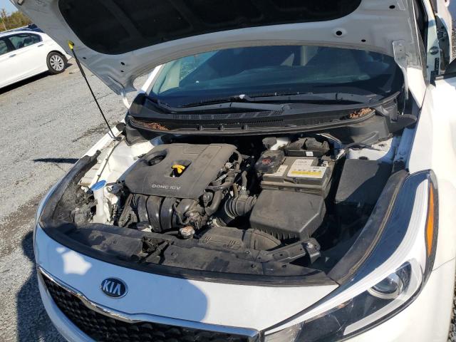 Photo 11 from auction – 2018 KIA FORTE LX with VIN 3KPFL4A72JE225615