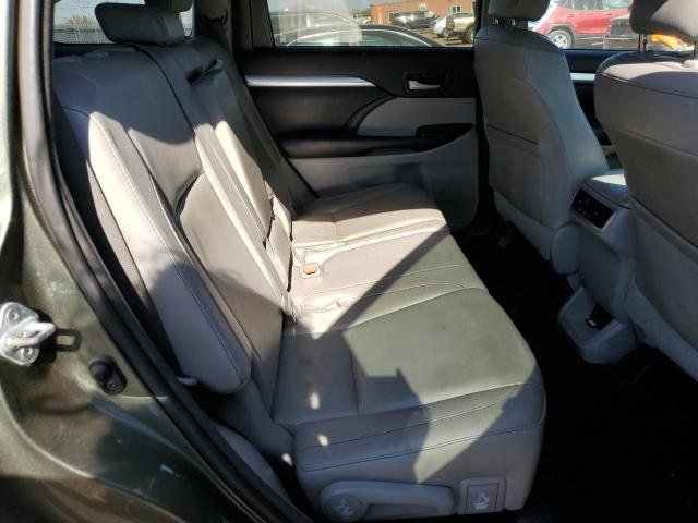 Photo 11 from auction – 2016 TOYOTA HIGHLANDER with VIN 5TDJKRFH6GS324884