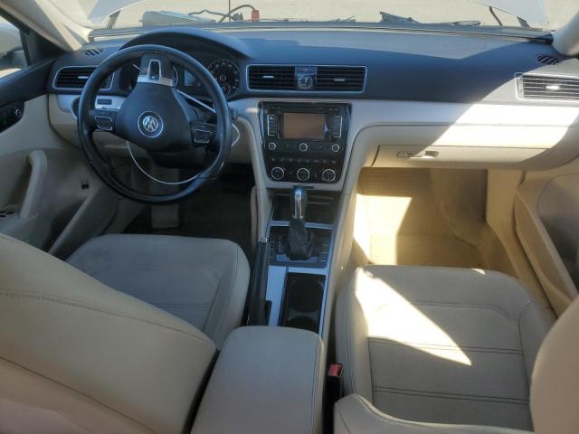 Photo 8 from auction – 2012 VOLKSWAGEN PASSAT SE with VIN 1VWBP7A34CC073233