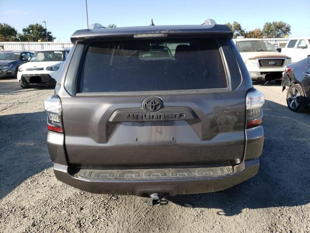 Photo 6 from auction – 2018 TOYOTA 4RUNNER SR with VIN JTEBU5JR5J5492385