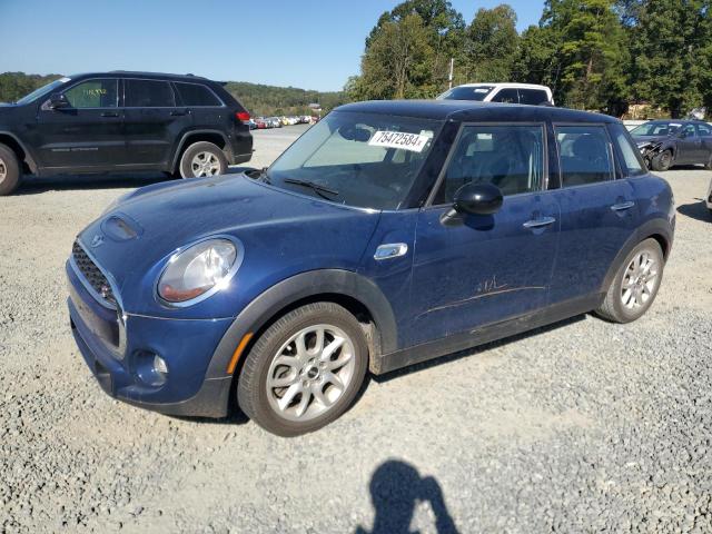 MINI COOPER S 2015 with VIN WMWXU3C5XF2B56510 - Photo from auction