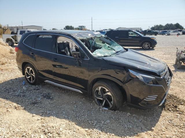 Photo 4 from auction – 2023 SUBARU FORESTER T with VIN JF2SKARC0PH410266