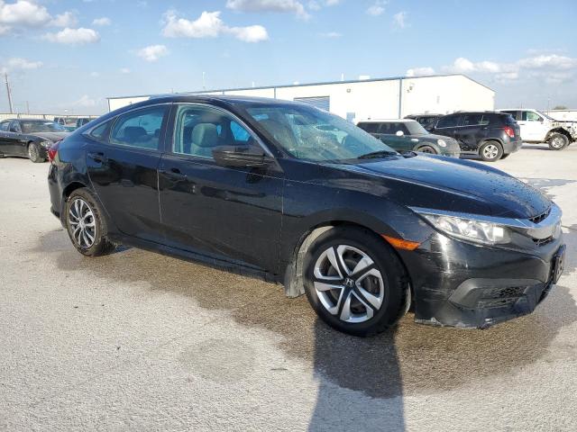 Photo 4 from auction – 2017 HONDA CIVIC LX with VIN 19XFC2F59HE063911