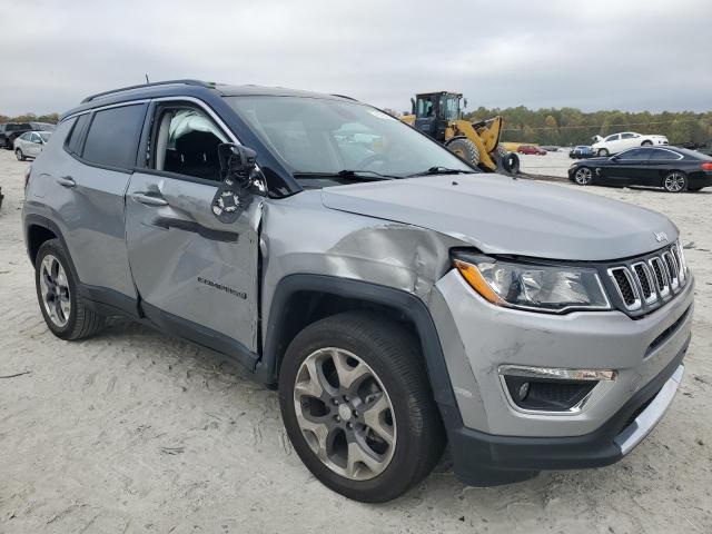 Photo 4 from auction – 2020 JEEP COMPASS LI with VIN 3C4NJDCB9LT215973