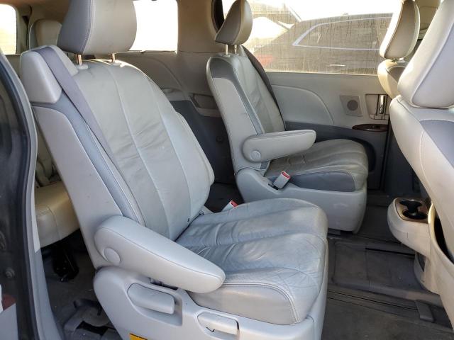 Photo 11 from auction – 2011 TOYOTA SIENNA XLE with VIN 5TDYK3DC3BS004689