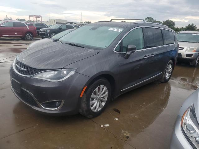 CHRYSLER PACIFICA T 2019 with VIN 2C4RC1BG8KR507817 - Photo from auction