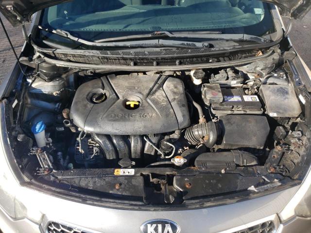 Photo 11 from auction – 2016 KIA FORTE LX with VIN KNAFK4A65G5448744