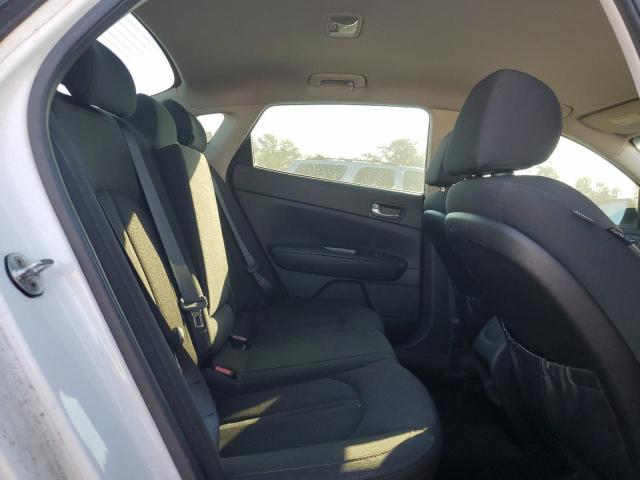 Photo 10 from auction – 2016 KIA OPTIMA LX with VIN 5XXGT4L30GG028859