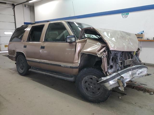 Photo 4 from auction – 1995 GMC YUKON with VIN 1GKEK13K6SJ758557