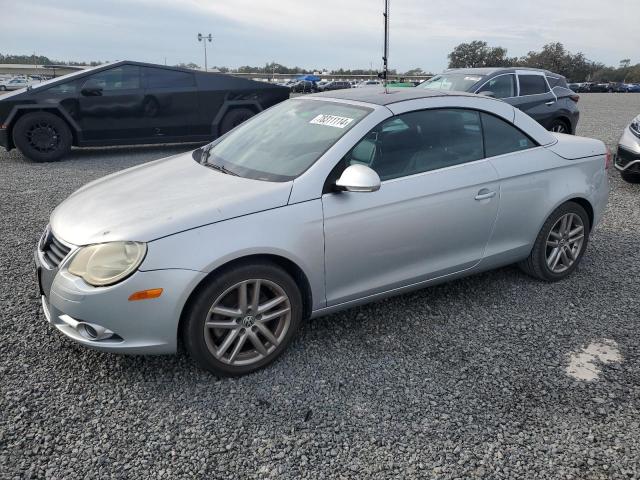 VOLKSWAGEN EOS LUX 2008 with VIN WVWFA71F18V013647 - Photo from auction