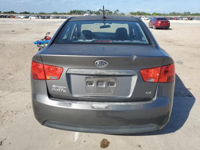 Снимка 6 от търг – 2013 KIA FORTE EX с VIN KNAFU4A23D5728634
