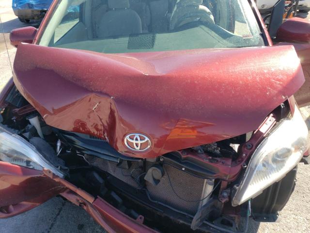 Photo 12 from auction – 2014 TOYOTA SIENNA LE with VIN 5TDKK3DC0ES422542