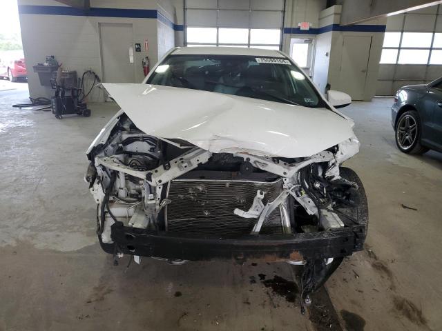 Photo 5 from auction – 2018 TOYOTA COROLLA L with VIN 2T1BURHE1JC044288