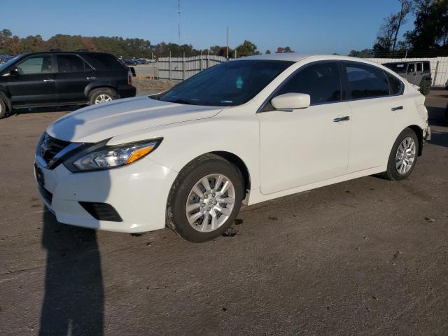 NISSAN ALTIMA 2.5 2016 with VIN 1N4AL3AP8GN371130 - Photo from auction