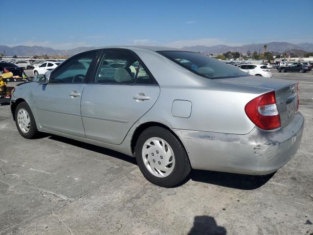 Photo 2 from auction – 2002 TOYOTA CAMRY LE with VIN JTDBE32K120015085