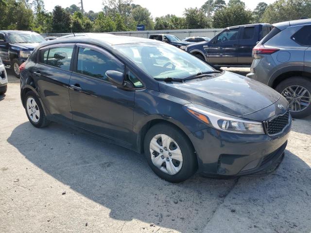Photo 4 from auction – 2017 KIA FORTE LX with VIN KNAFK5A88H5679999