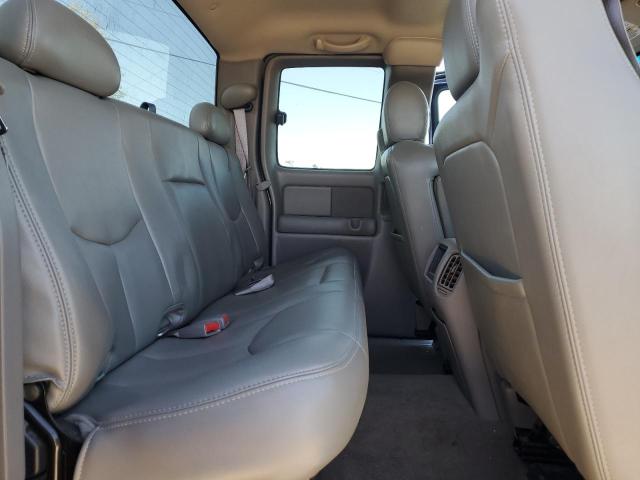 Photo 10 from auction – 2005 CHEVROLET SILVERADO with VIN 1GCHK29U45E170239