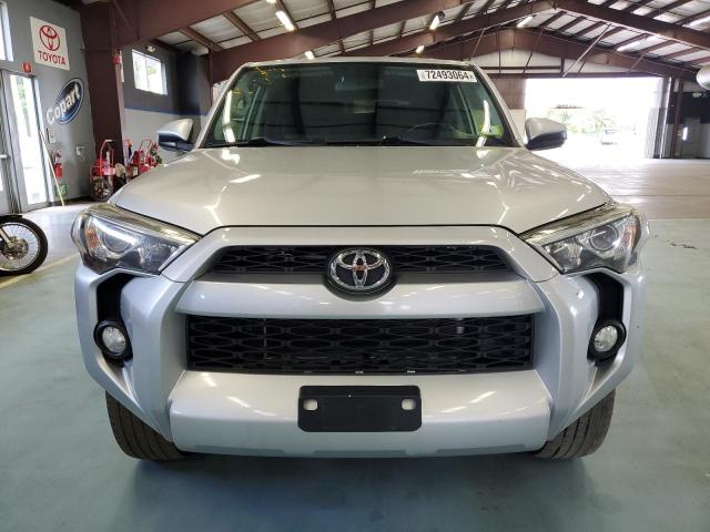 Photo 5 from auction – 2014 TOYOTA 4RUNNER SR with VIN JTEBU5JR2E5193006